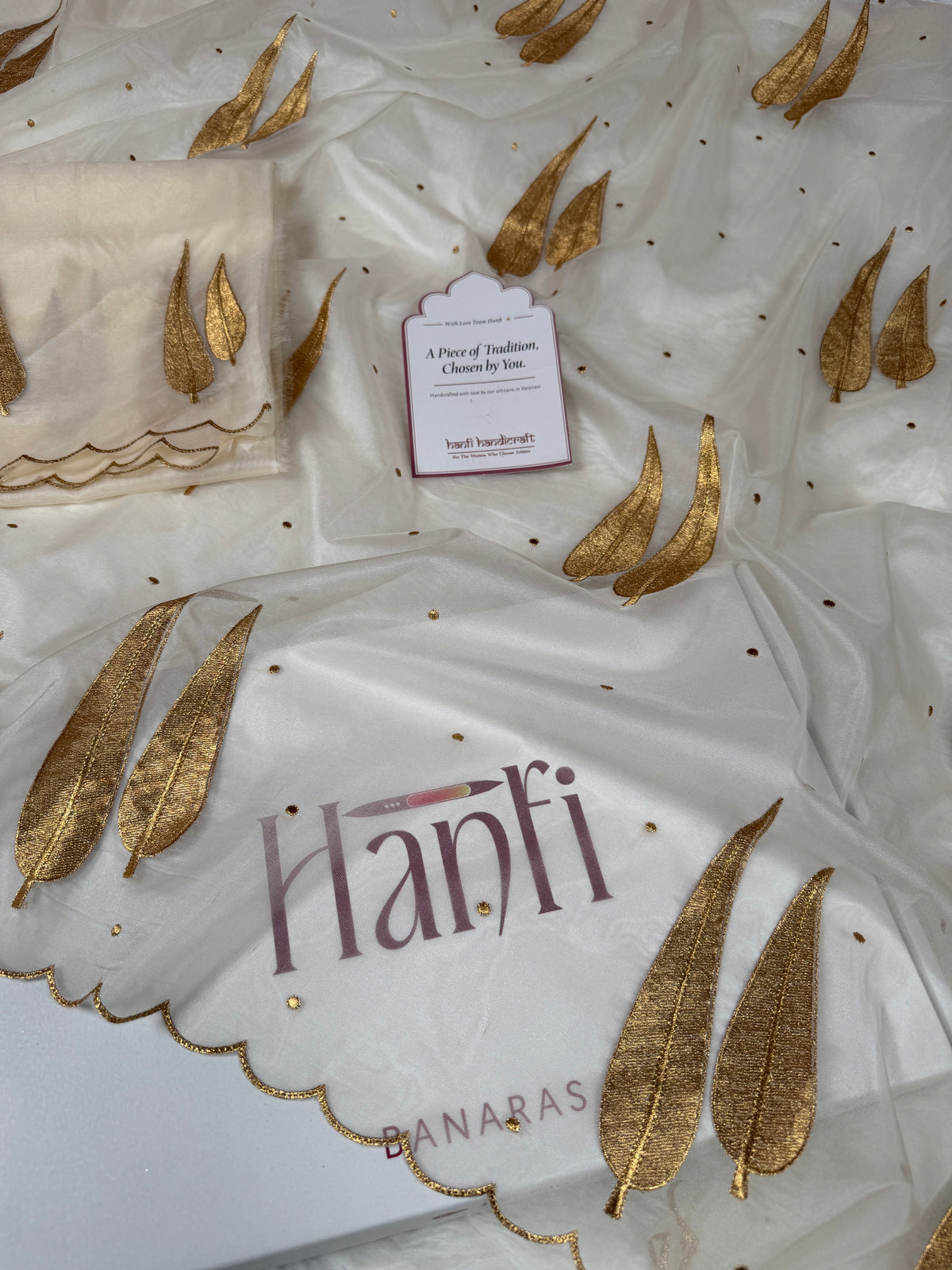 Light Weaves | Organza & Semi Katan