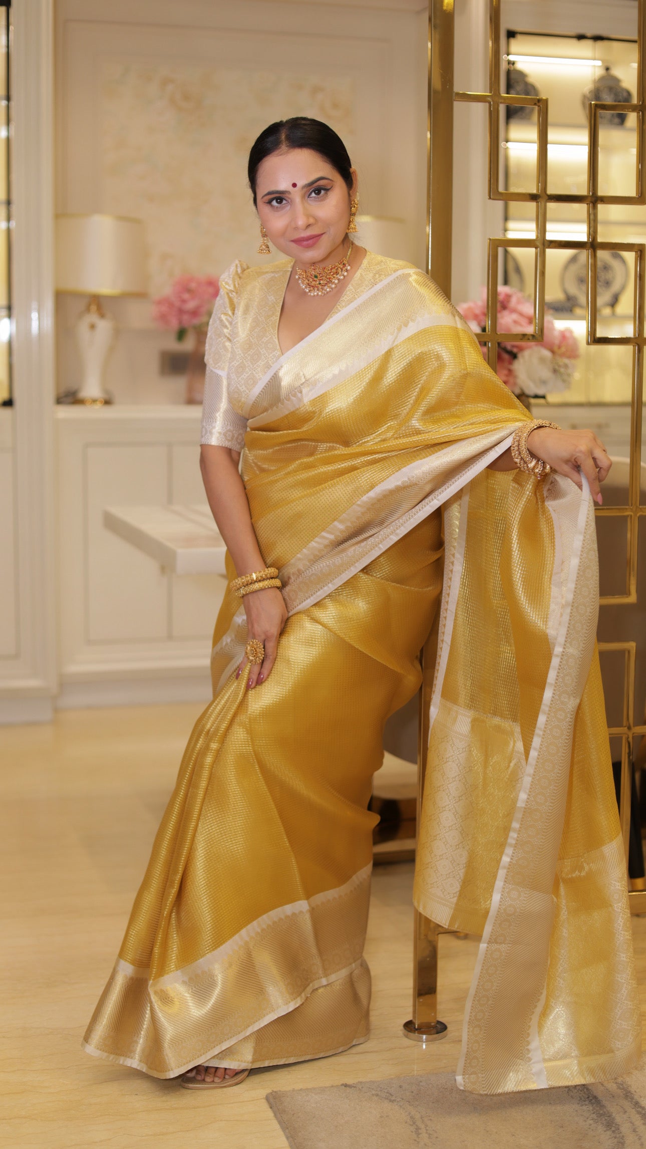Exclusive Banarasi Glass Tissue Gold Zari Soft Silk Saree | Festive Special