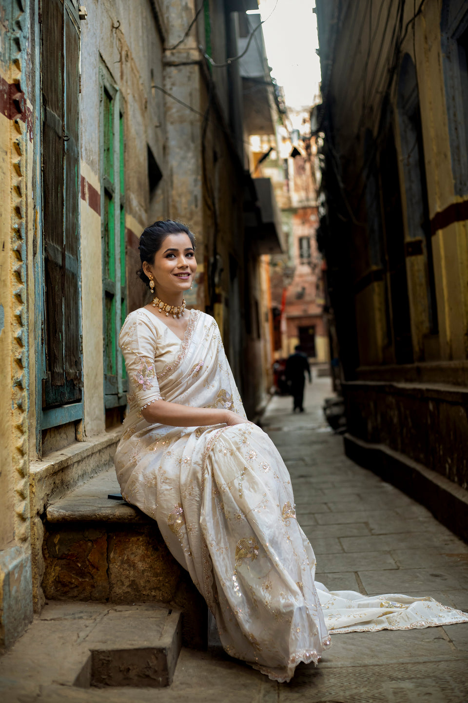 Exquisite Banarasi Katdana work designer pure tissue crape silk saree