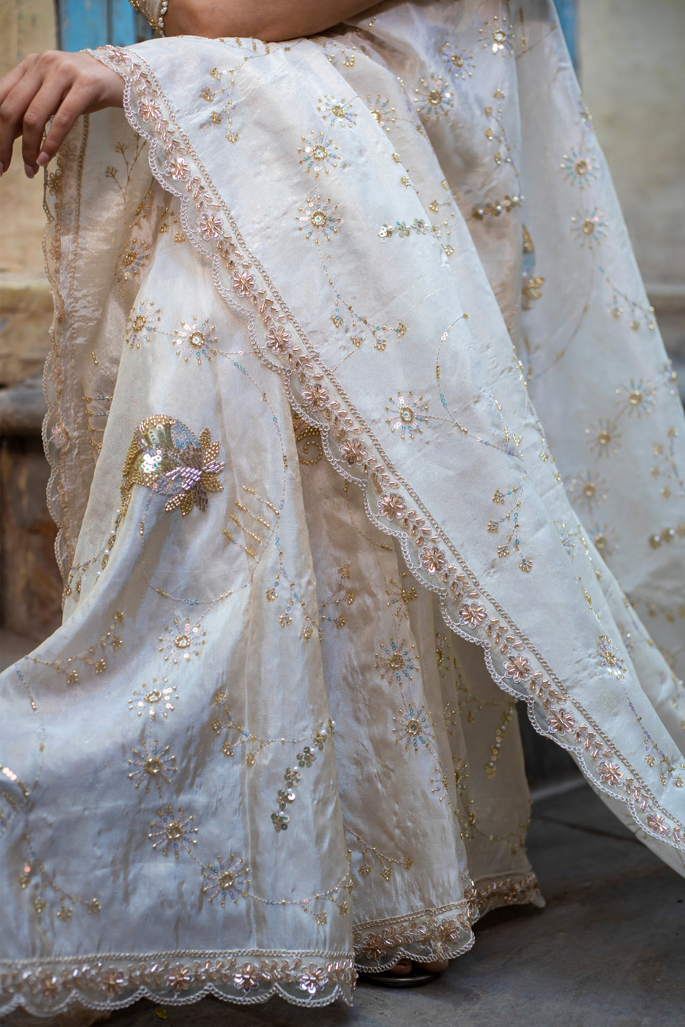 Exquisite Banarasi Katdana work designer pure tissue crape silk saree