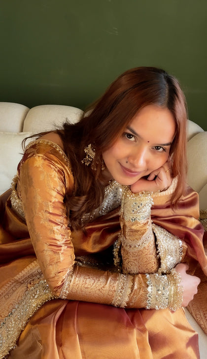 Copper Gold Banarasi Riwaayat Tissue Silk Saree | Easy To Carry