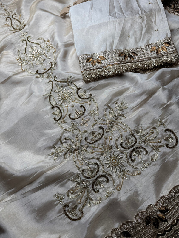 Shahnara-e-Taj Hand Zardozi Special Pallu Work Shimmery Tissue Silk Saree