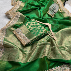 Parakeet Green Banarasi Riwaayat Tissue Silk Saree | Easy To Carry