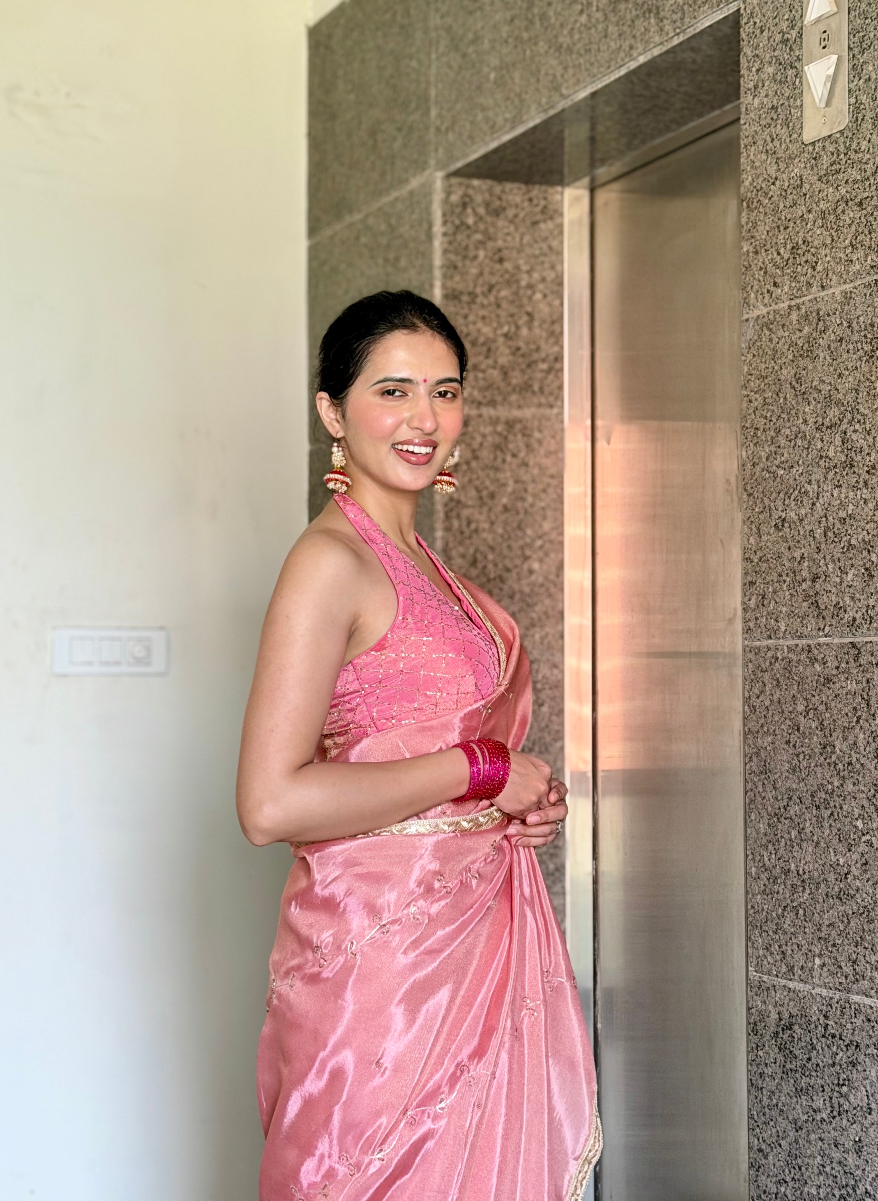 Strawberry Abroo Shimmery Tissue Handwork Saree