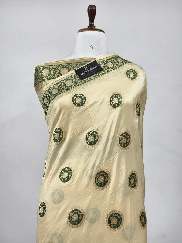 Off White Banasrasi Pure Katan Silk Handloom Saree | Luxurious Handwoven Saree