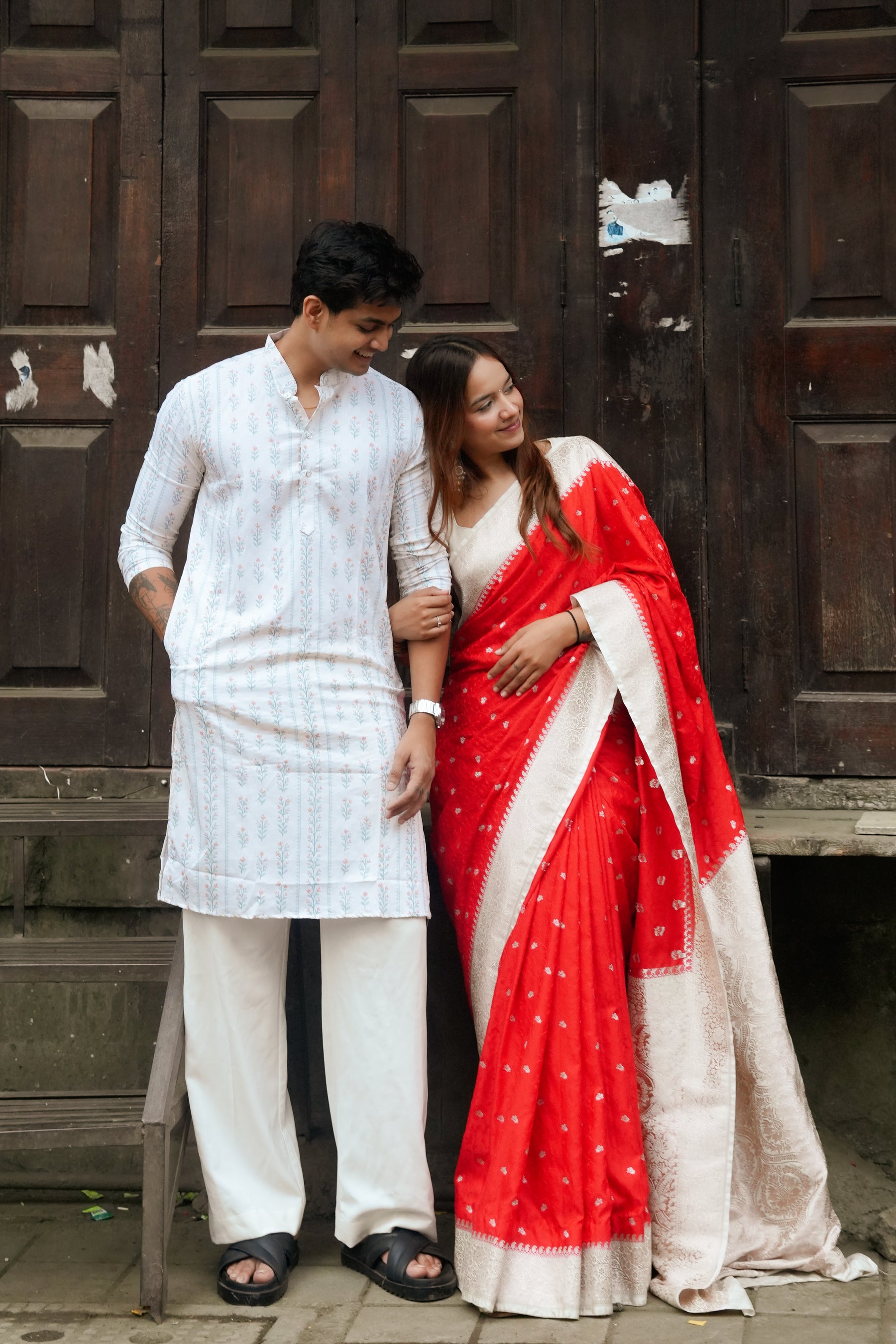 Kumkum Red Humsafar Banarasi Mashru Silk Saree