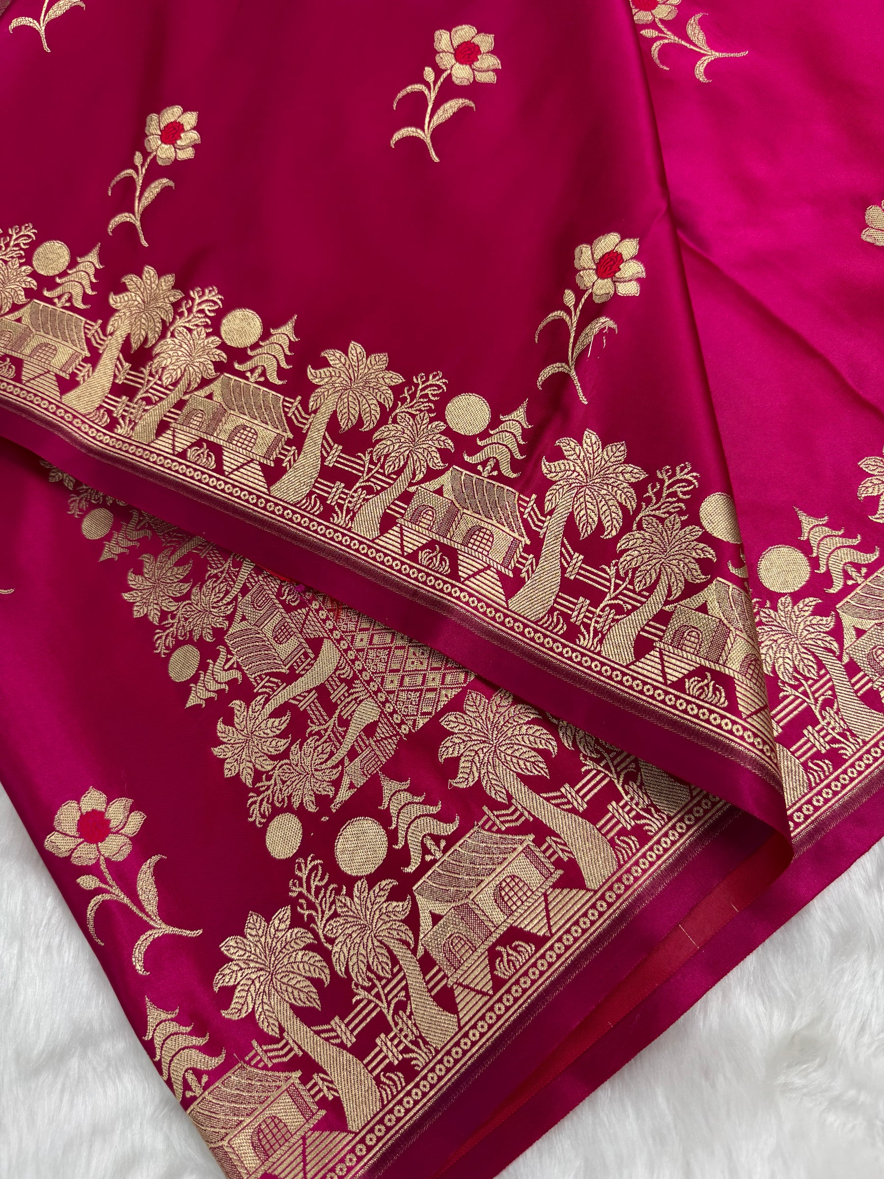 Prakriti Rani Pink Mashru Silk Banarasi Saree