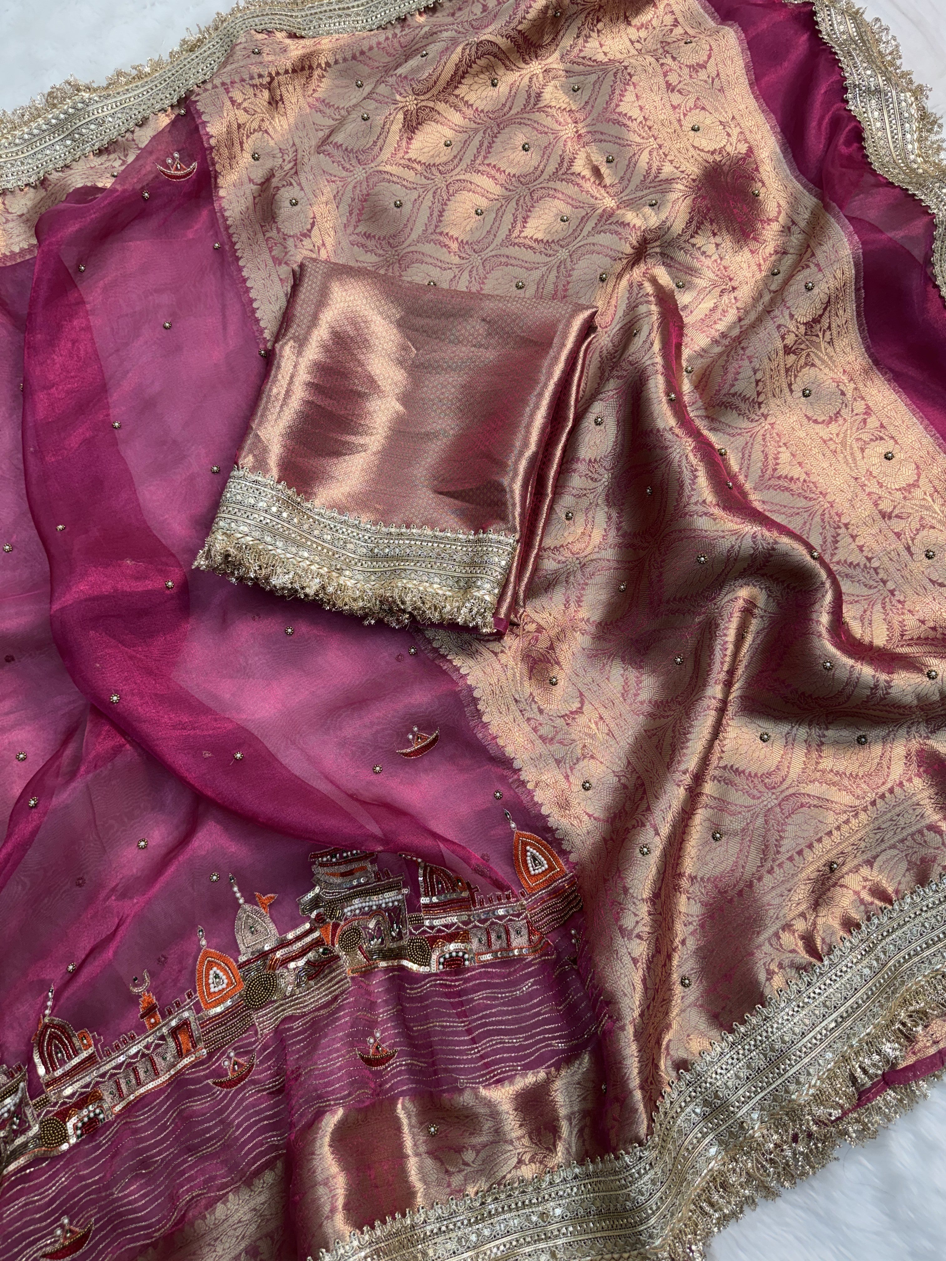 Gulabi Banarasi Ghat Hand Zardozi Pure Tissue Silk Saree