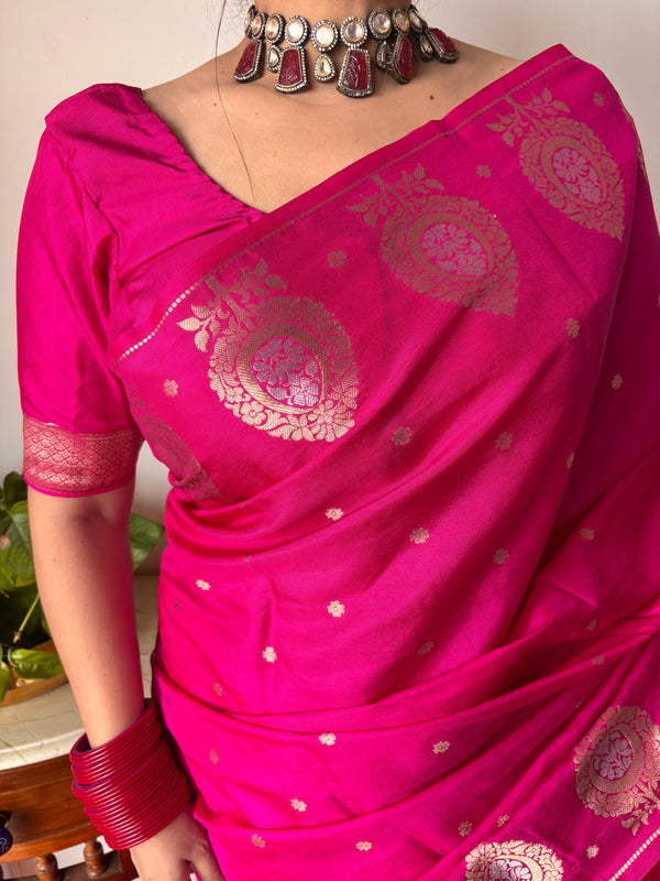 Magenta Pink Alfi Motif Banarasi Zari Border Saree And Pallu