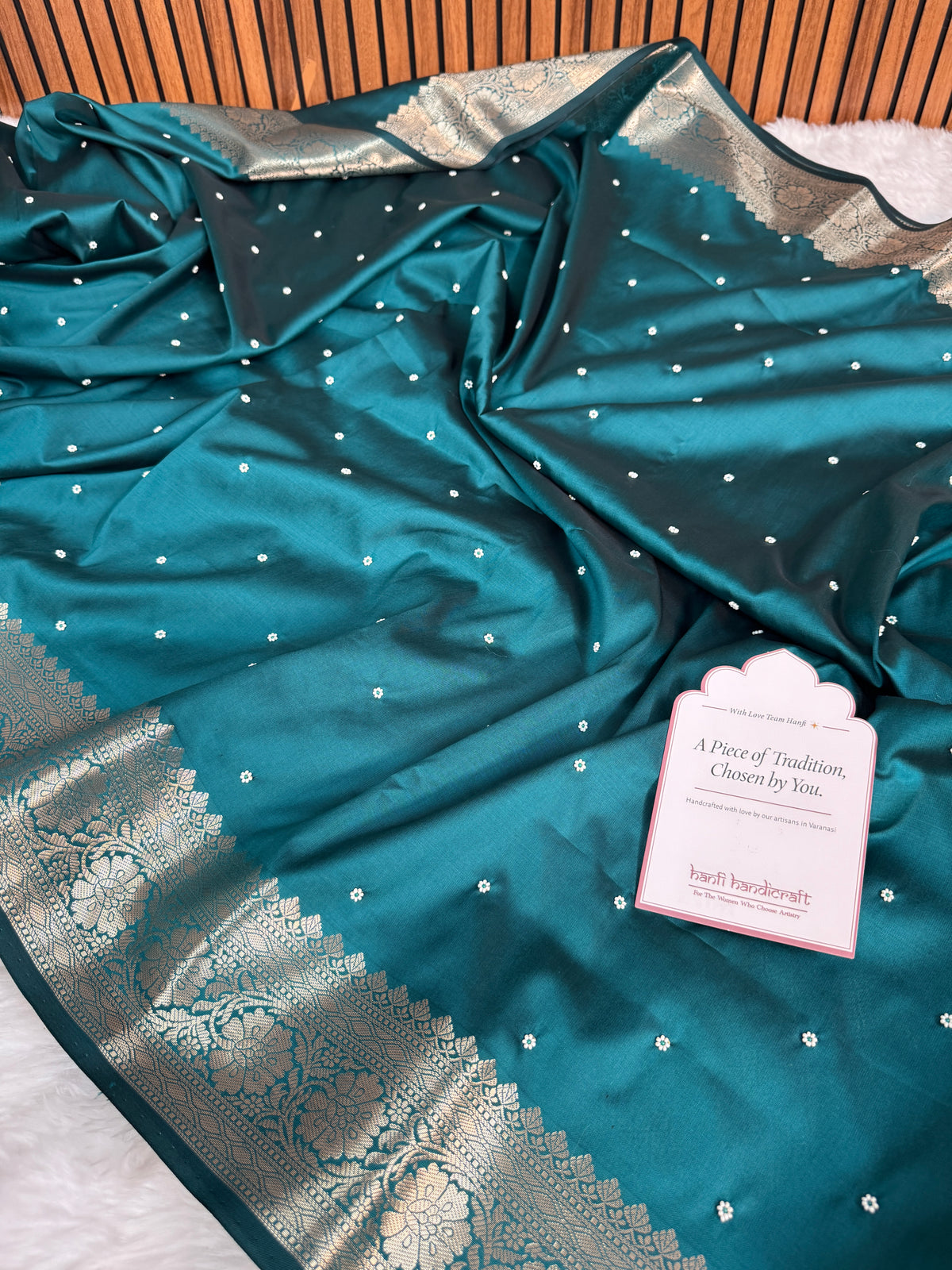 Saffire Green Kusumika Pearl Handwork Soft Silk Saree