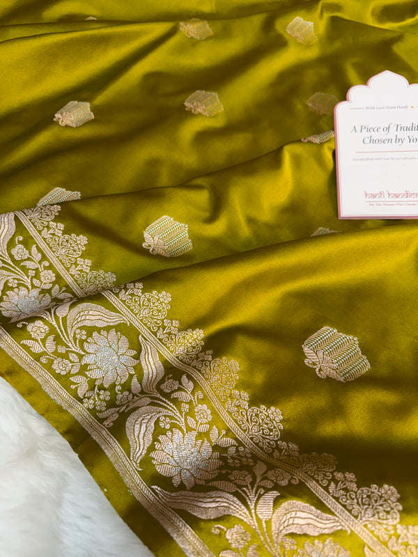 Olive Green Rangmahal Sona-Rupa Banarasi Mashru Silk Saree