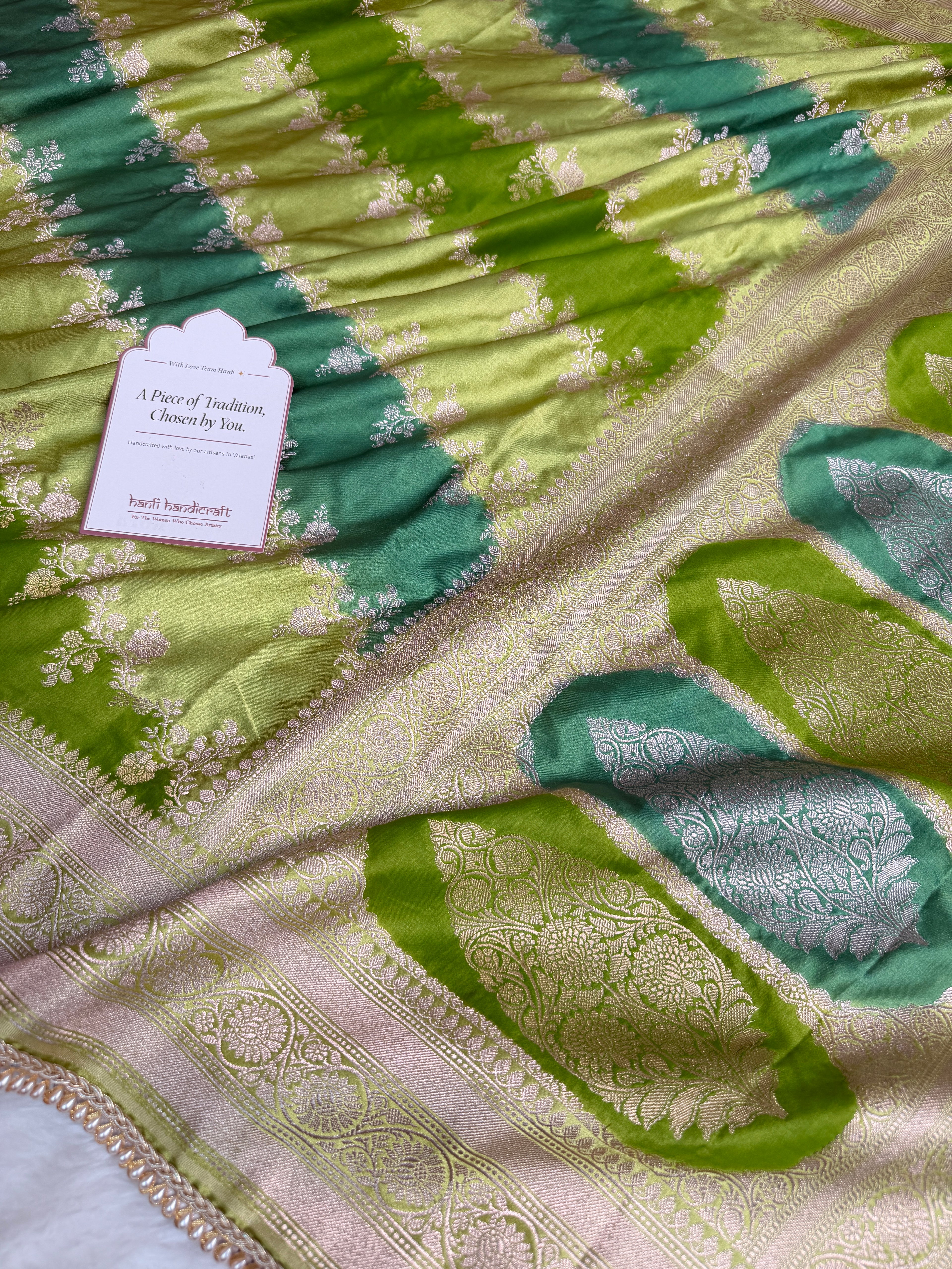 Lime Green Premium Hand-Brush Rangkaat Mashru Banarasi Saree