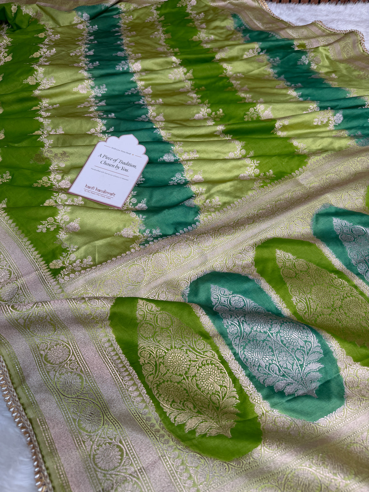 Lime Green Premium Hand-Brush Rangkaat Mashru Banarasi Saree