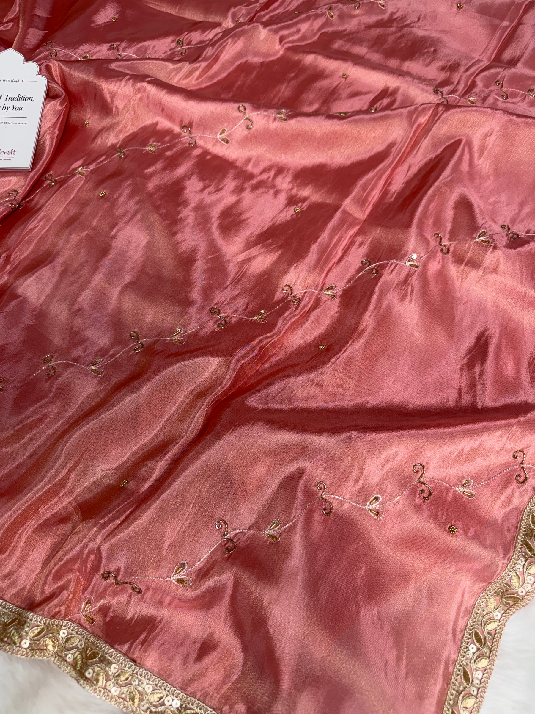 Strawberry Abroo Shimmery Tissue Handwork Saree