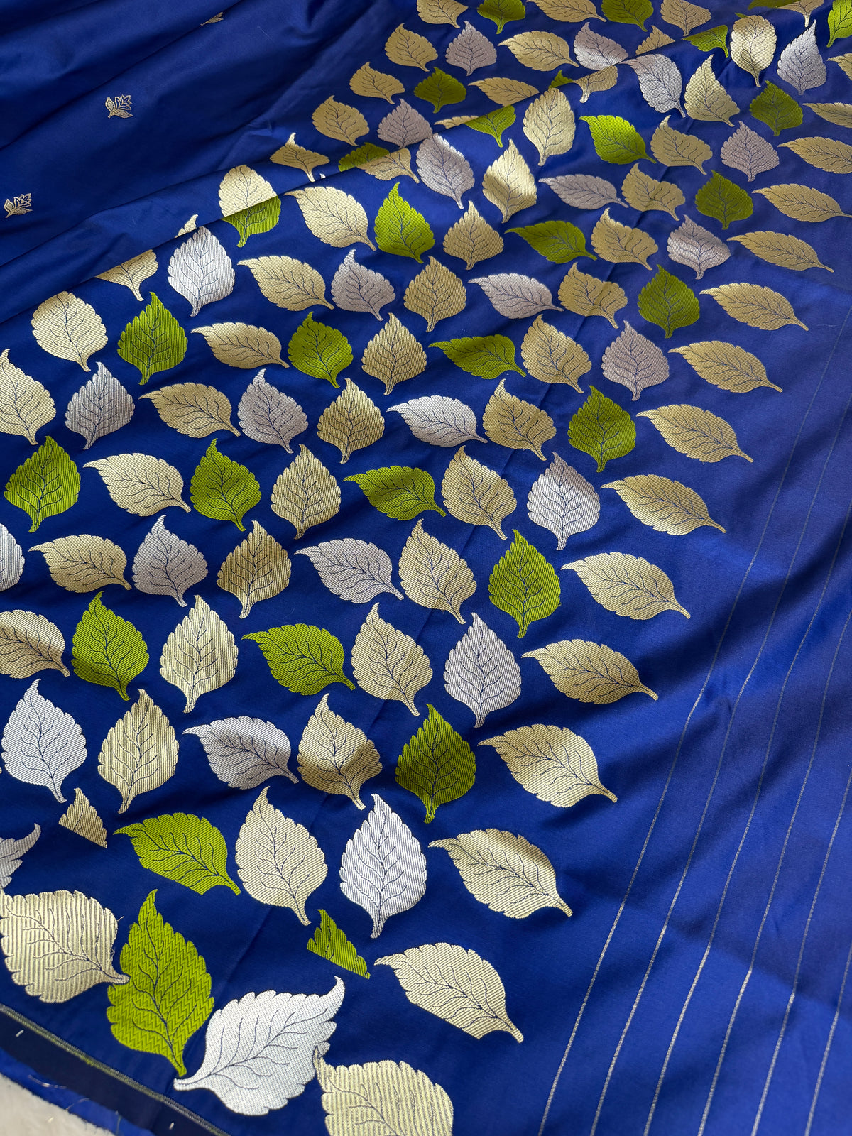 Royal Blue Patra Leaf Mashru Silk Banarasi Saree