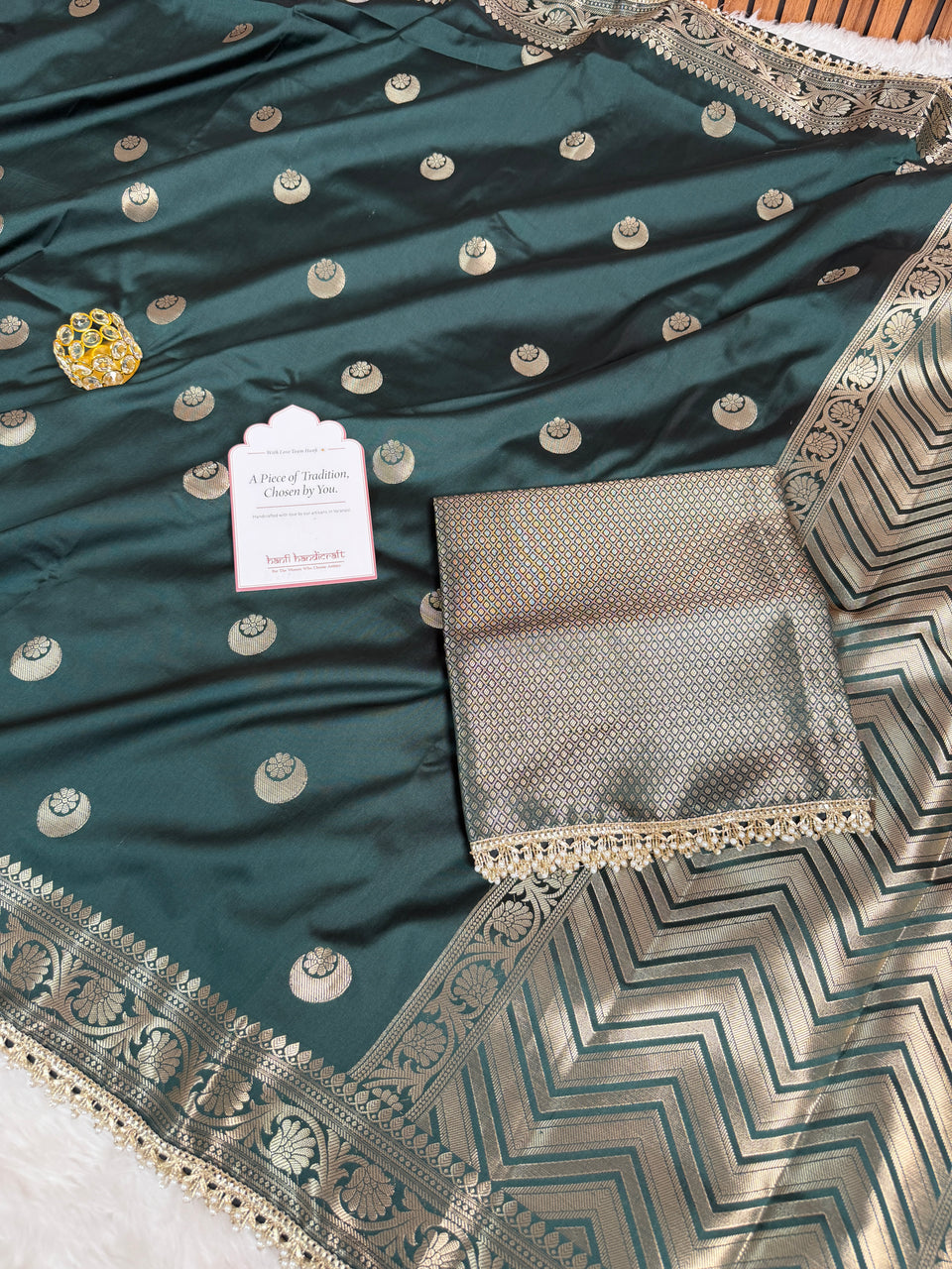 Bottle Green Chand Tara Soft Semi Katan Silk Banarasi Saree