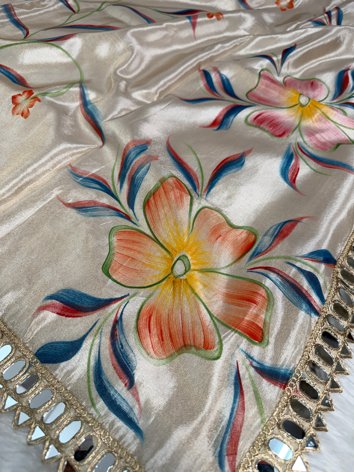 Ivory Designer Edit Hand-Brushed Floral Shimmery Tissue Saree