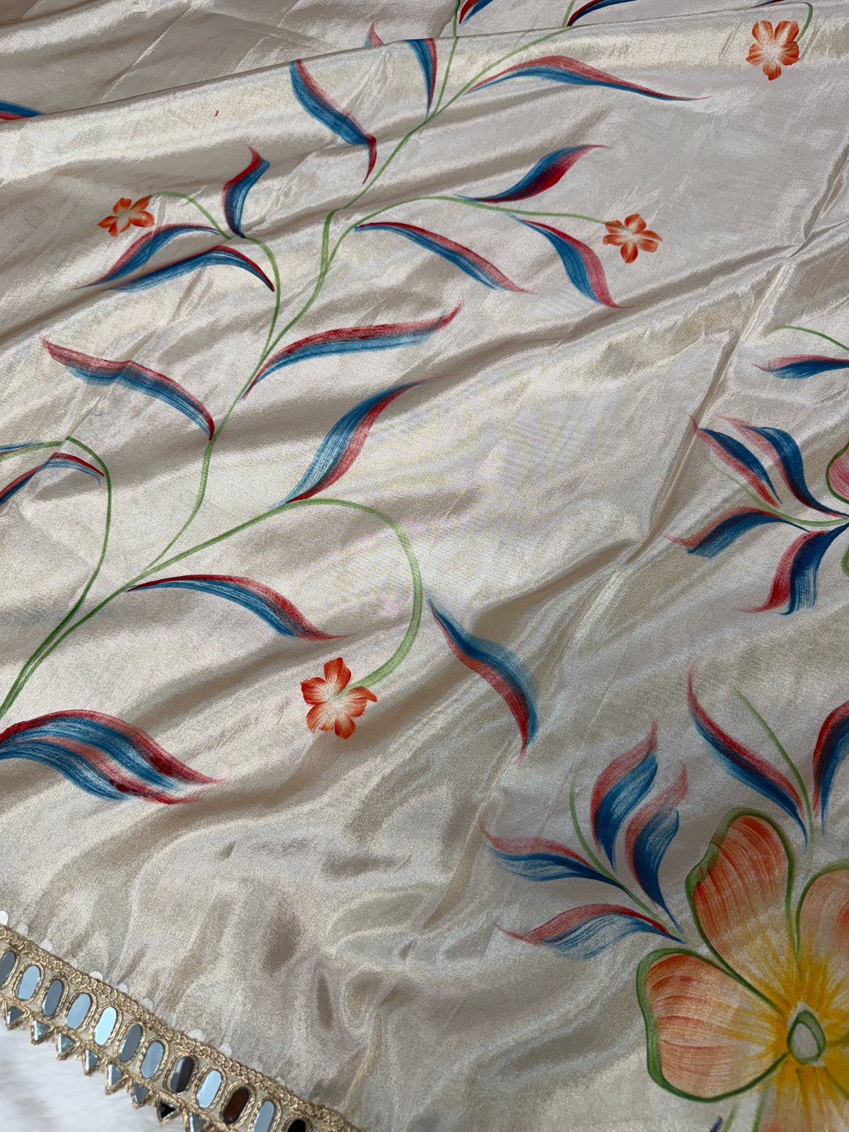 Ivory Designer Edit Hand-Brushed Floral Shimmery Tissue Saree