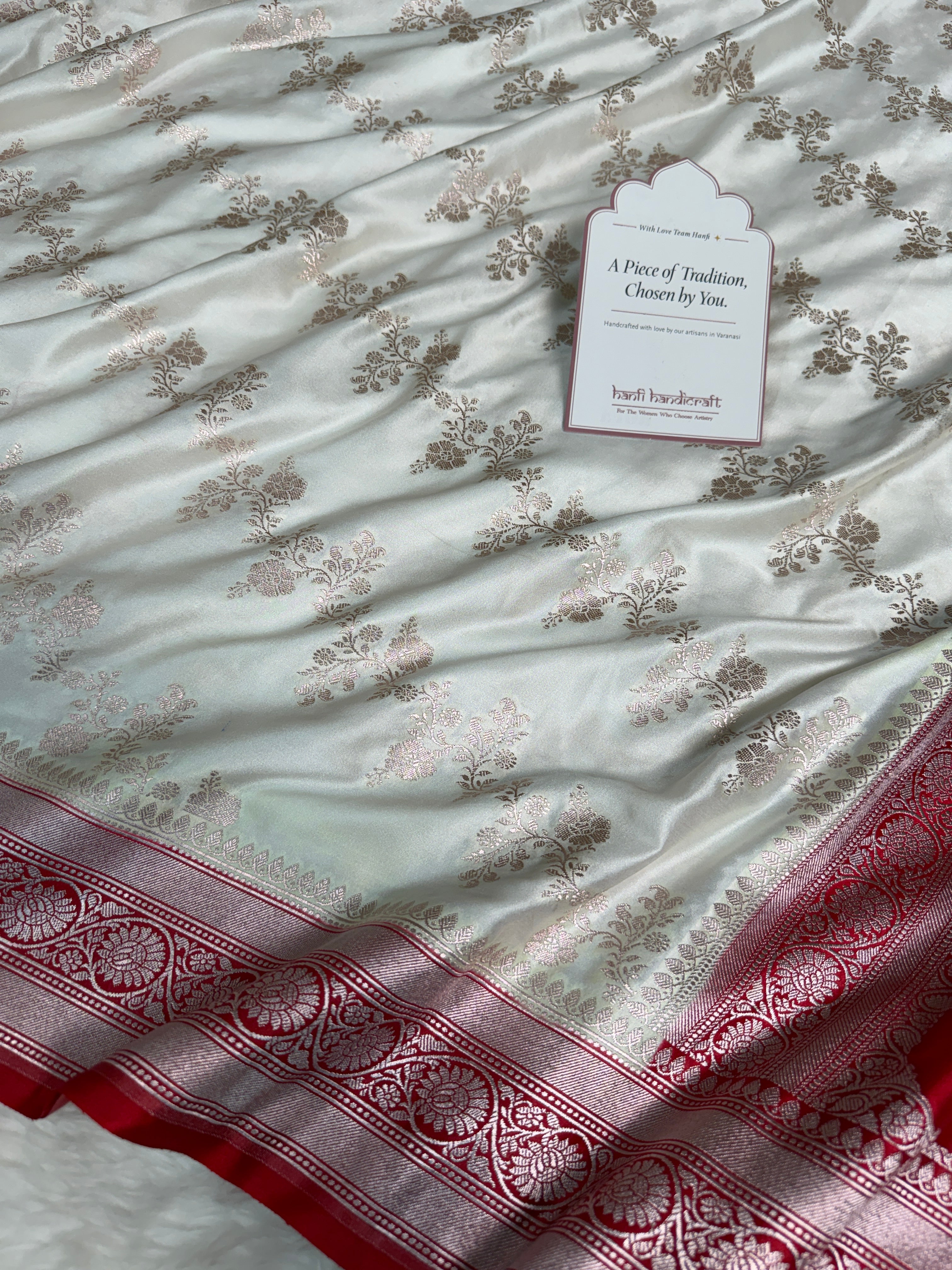 Ivory-Red Banarasi Mashru Silk Saree – Aada Pattern