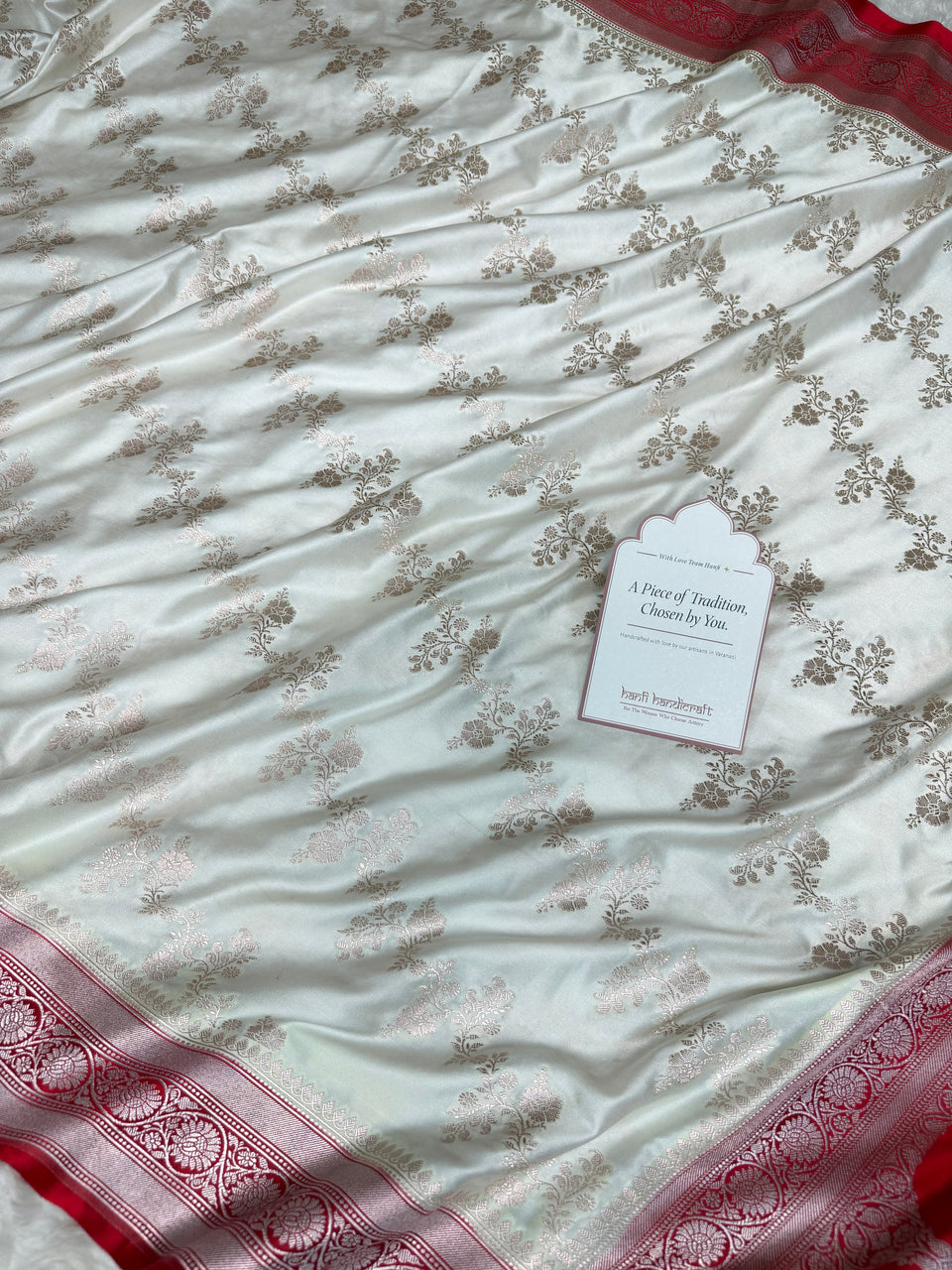 Ivory-Red Banarasi Mashru Silk Saree – Aada Pattern