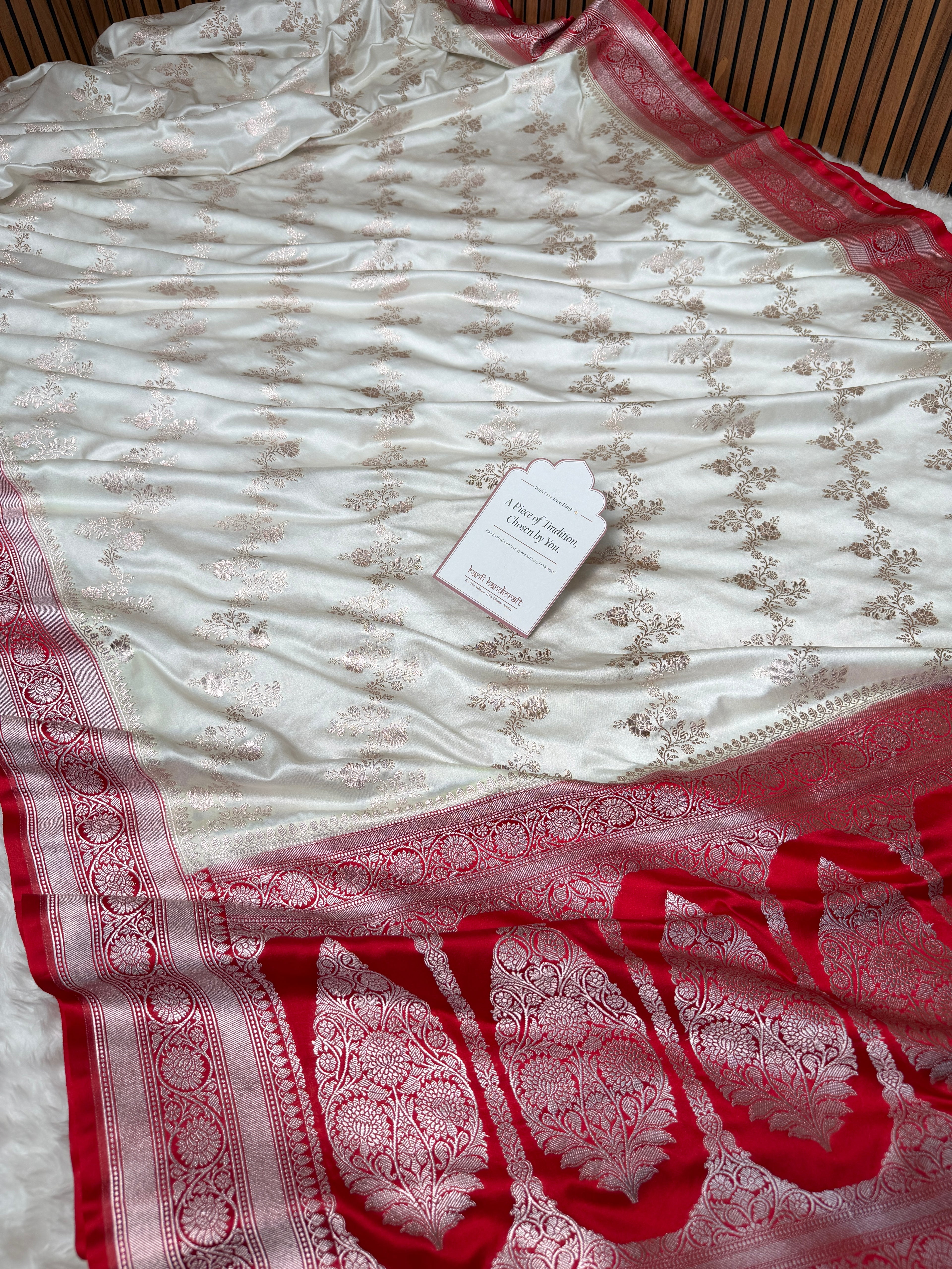 Ivory-Red Banarasi Mashru Silk Saree – Aada Pattern