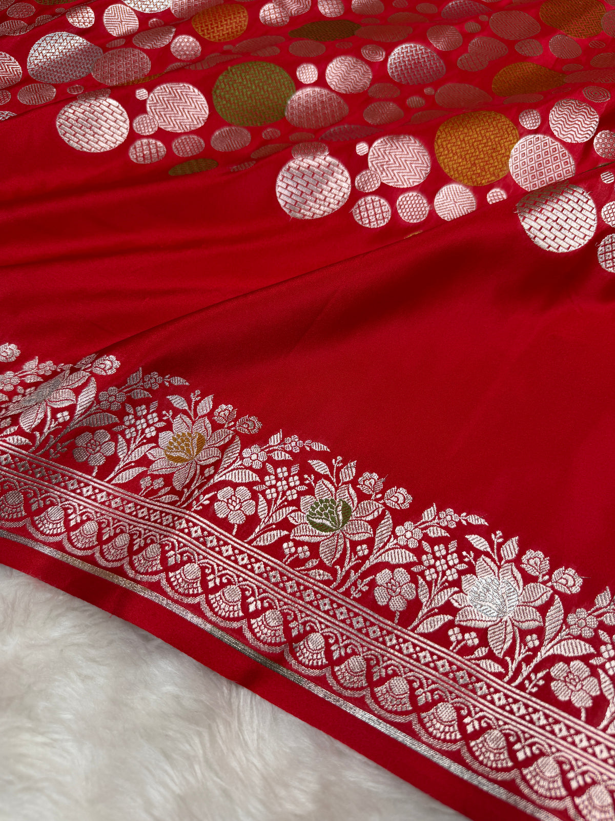 Royal Red Tilfi Daira Banarasi Mashru Silk Saree