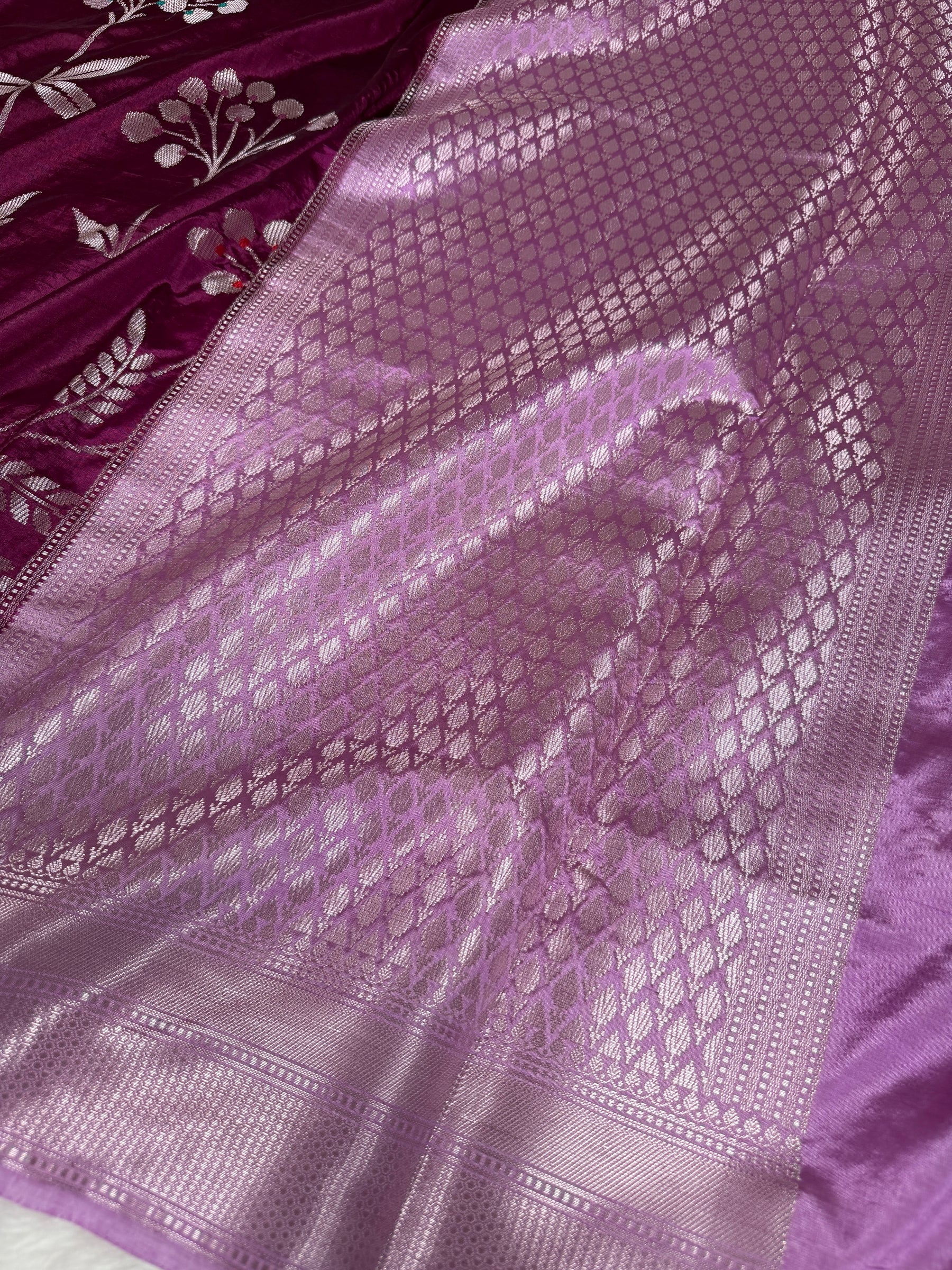 Wine Lavender Gulzaar Jaal Semi Katan Silk Banarasi Saree