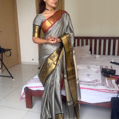 Elegant Kattam Silk Saree with Zari Contrast Border