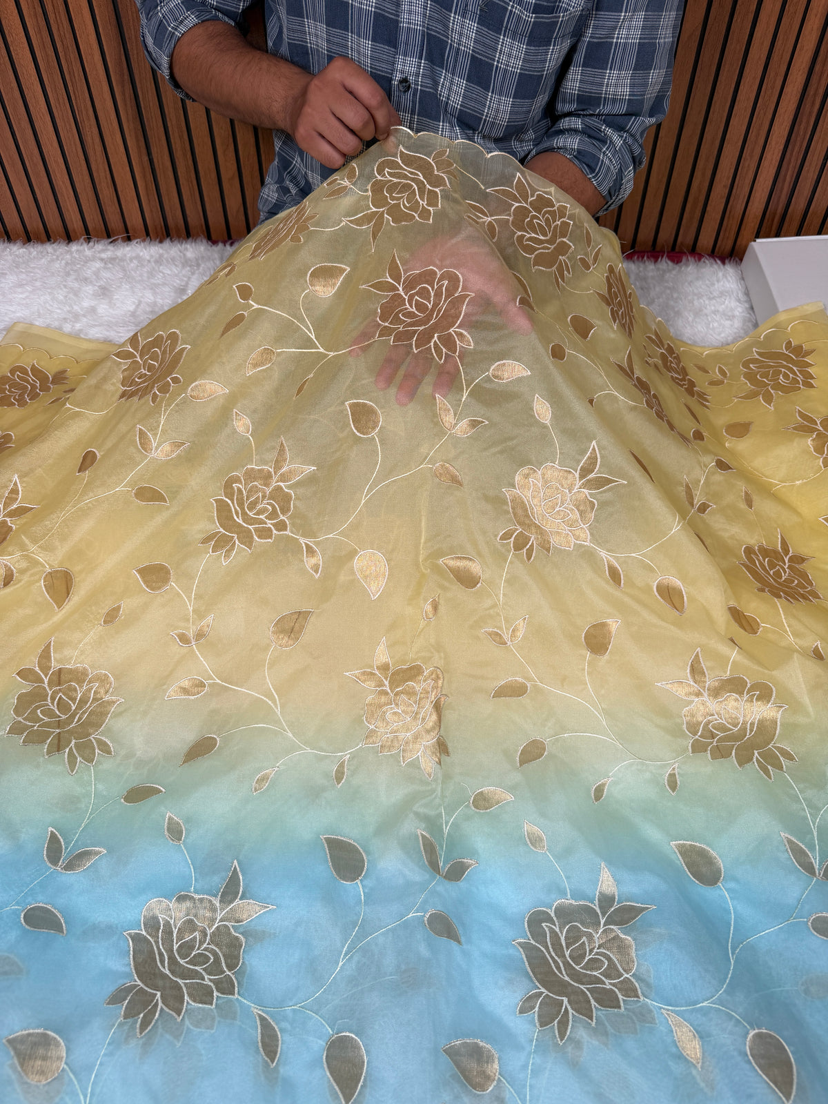 Dual-Shade Floral Tissue Appliqué Organza Saree – Yellow Blue