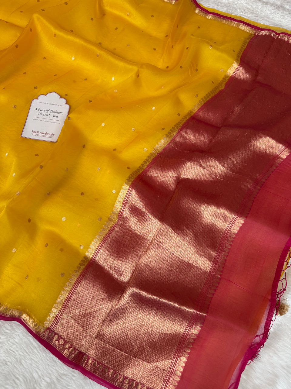 Banarasi Kadwa Weave Pure Kora Organza Handloom Saree - Gold Rani