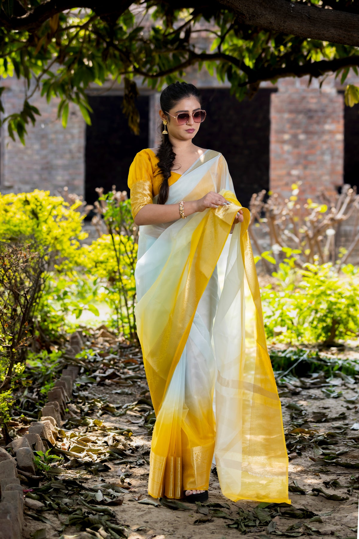 Yellow Subtle Banarasi Woven Soft Organza Skirt Border Saree