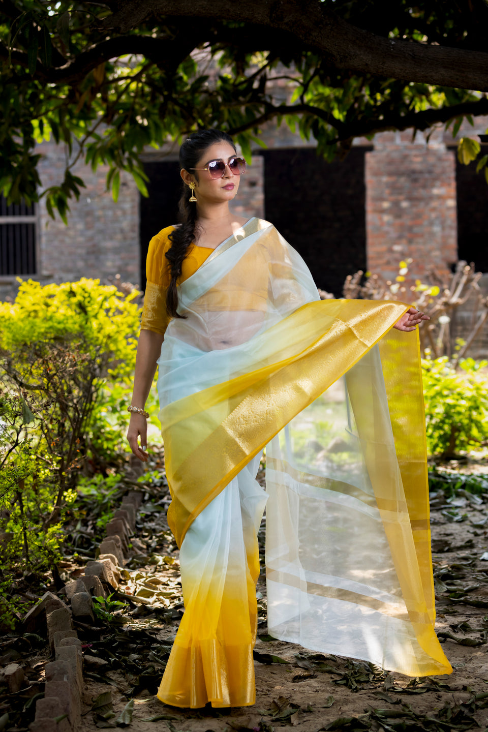Yellow Subtle Banarasi Woven Soft Organza Skirt Border Saree