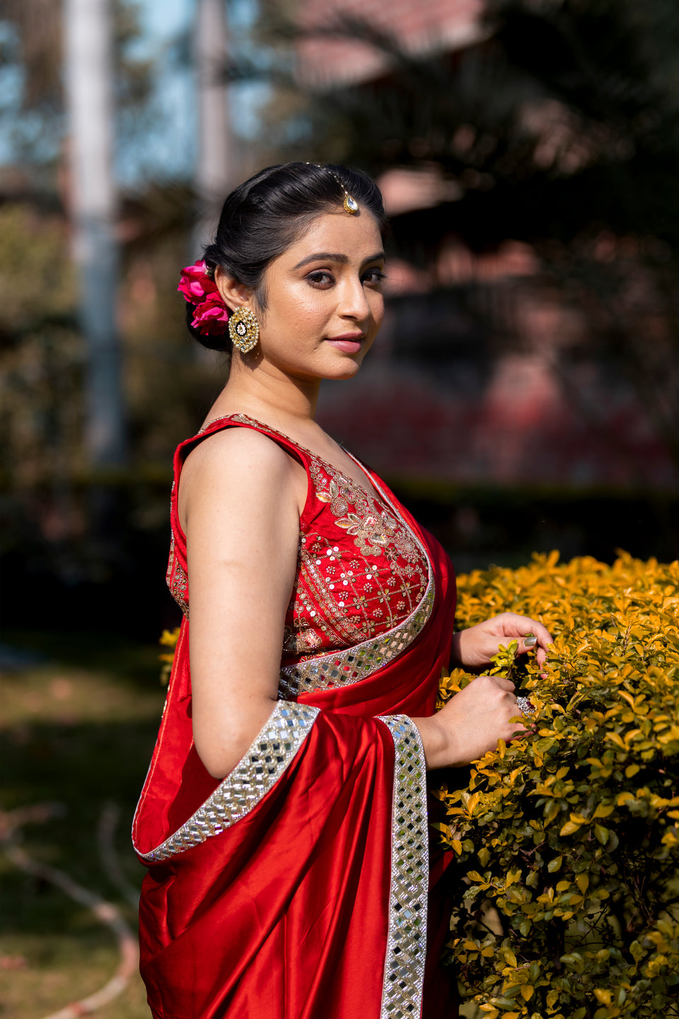 Shilpa Shetty Inspired Designer Mashru Satin Silk Mirror Work Saree with Blouse Free Size
