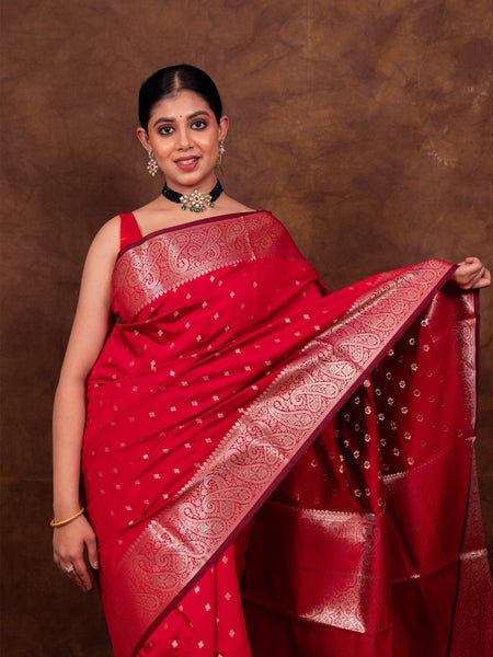 Rose Red Gorgeous Banarasi Soft Silk Saree with Intricate Gold Zari Work
