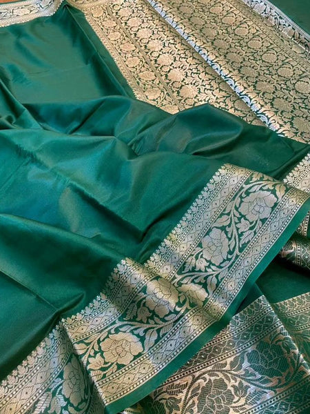 Elegant Banarasi Woven Soft Silk Saree with Water Zari Border Pallu and Blouse